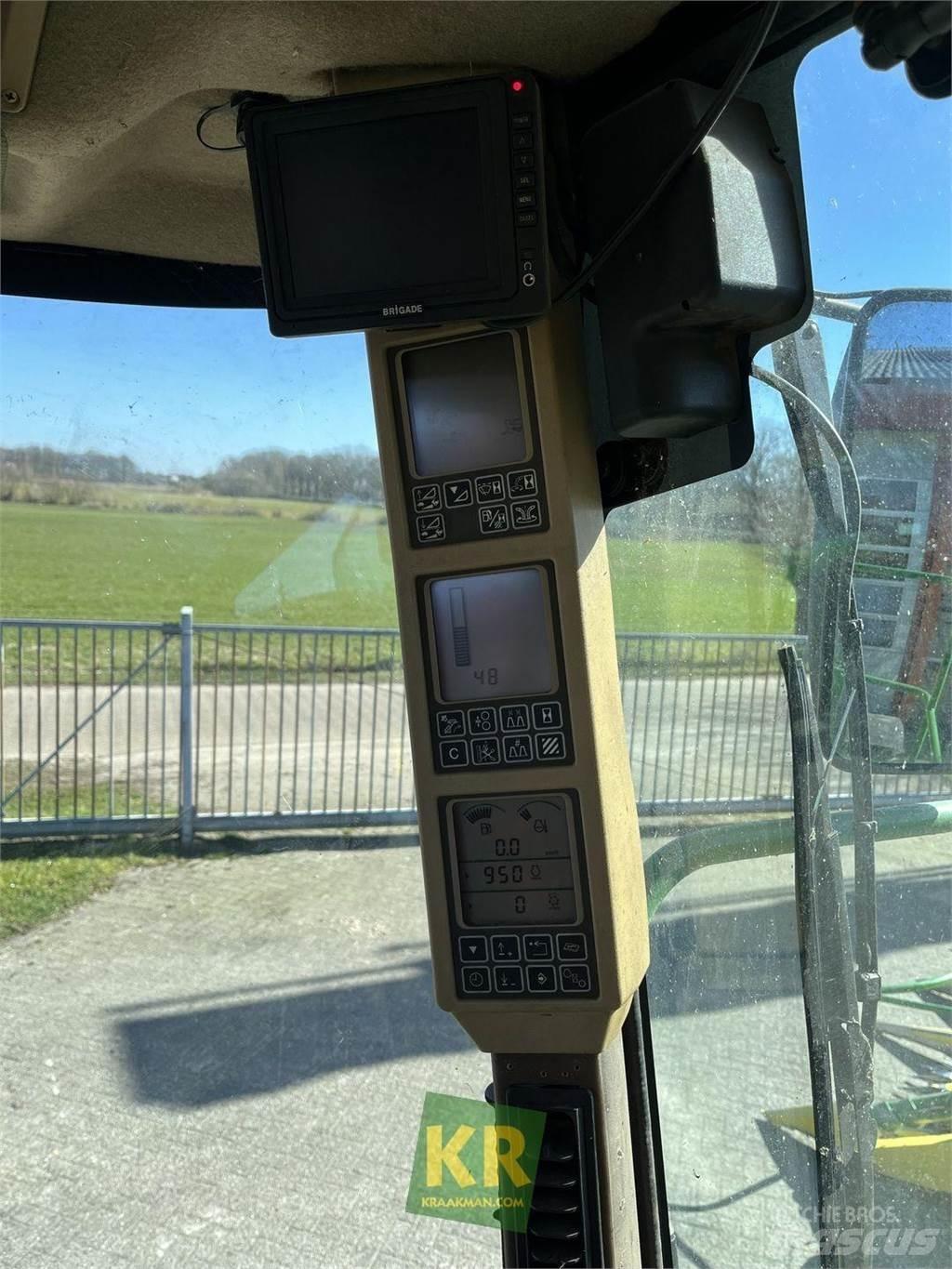John Deere 7450 Zāles smalcinātāji