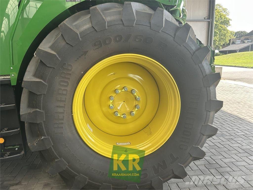 John Deere 8400 Zāles smalcinātāji