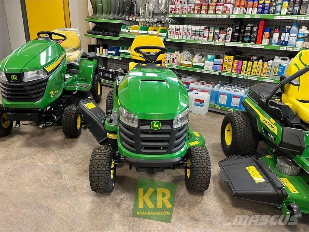 John Deere X127 Mauriņa traktors