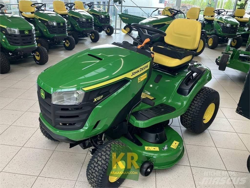 John Deere X127 Mauriņa traktors