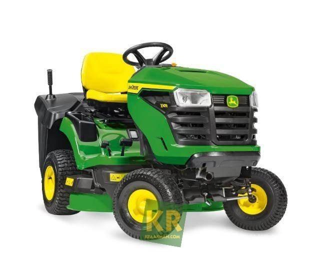 John Deere X147R Mauriņa traktors