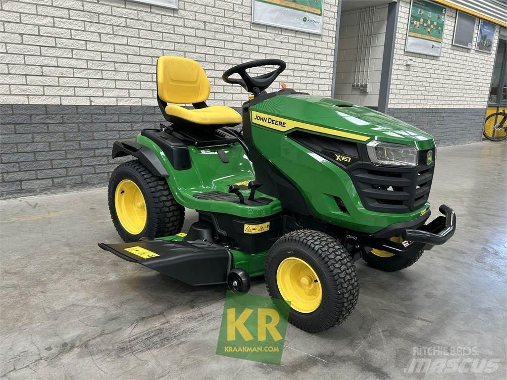 John Deere X167 Mauriņa traktors
