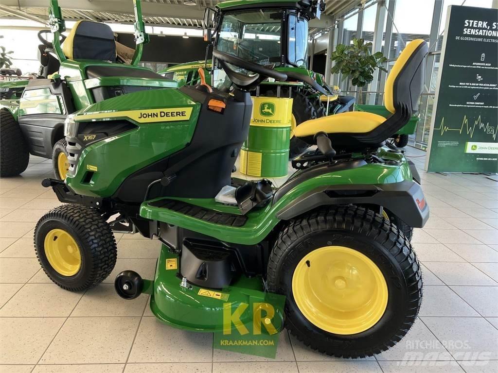 John Deere X167 Mauriņa traktors