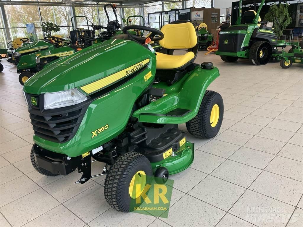 John Deere X350 Mauriņa traktors