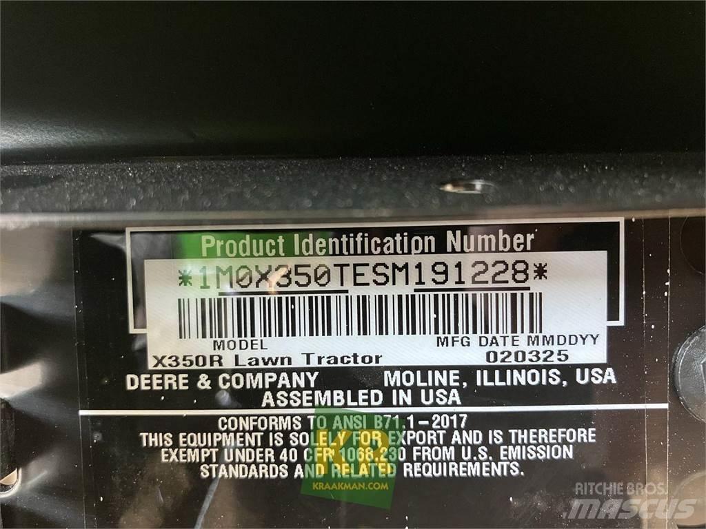 John Deere X350R Mauriņa traktors