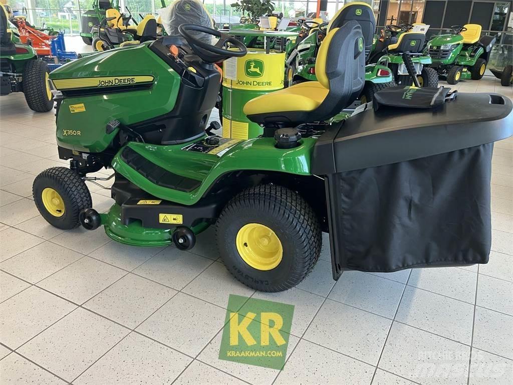 John Deere X350R Mauriņa traktors