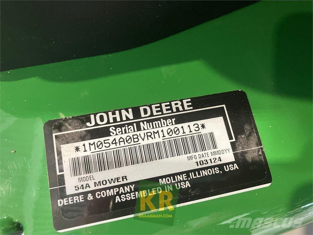 John Deere X590 Mauriņa traktors
