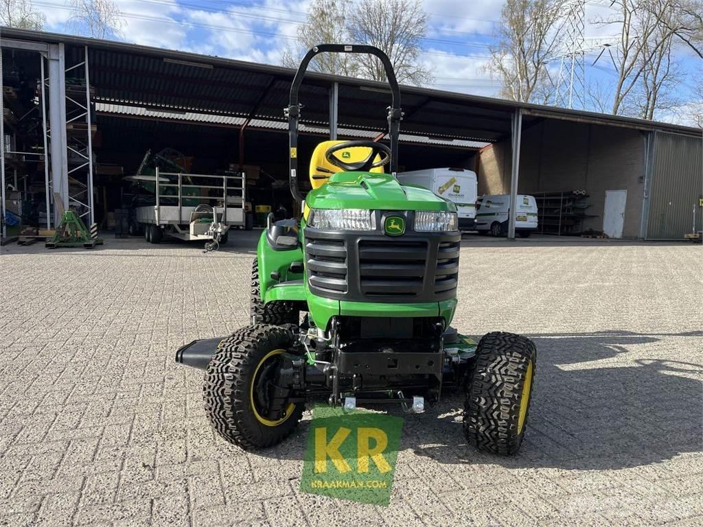 John Deere X948 Mauriņa traktors