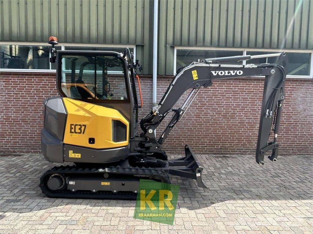 Volvo EC 37F Kāpurķēžu ekskavatori