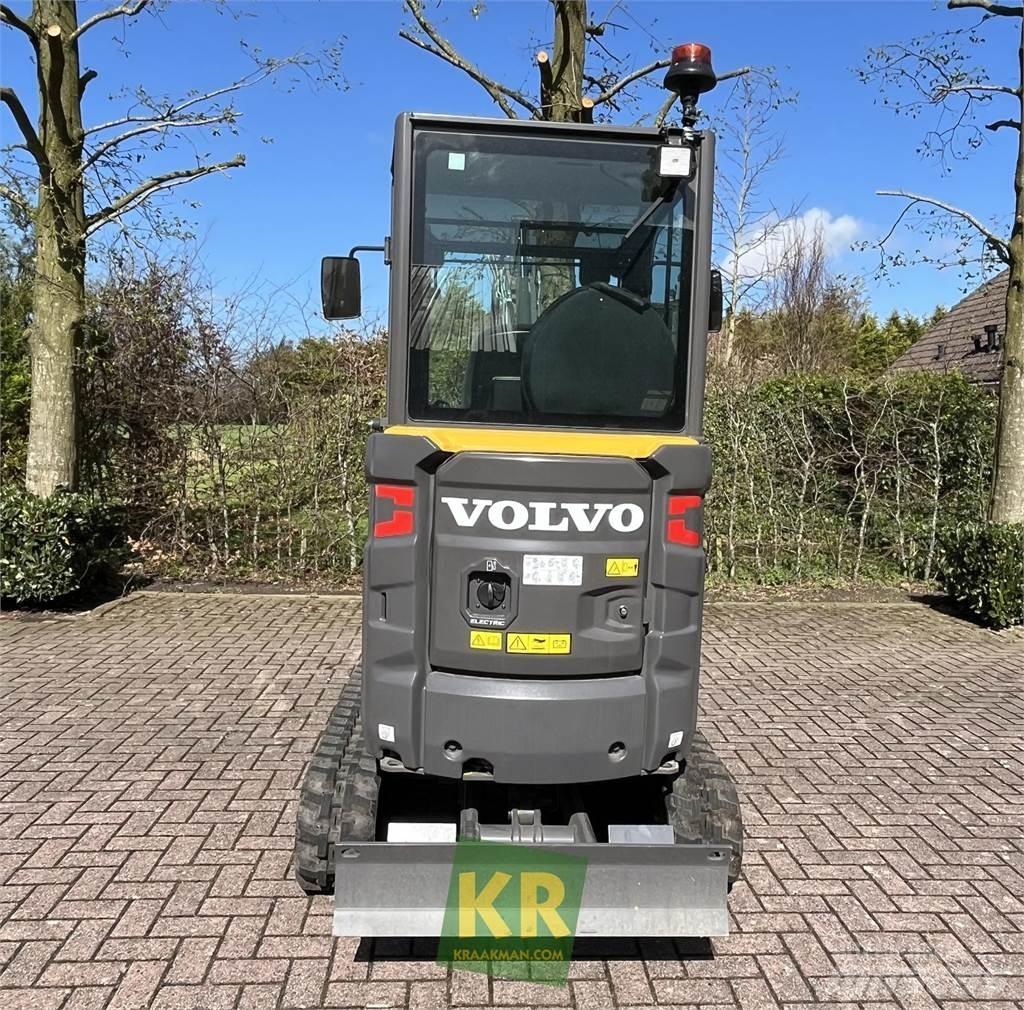 Volvo EC18E Kāpurķēžu ekskavatori