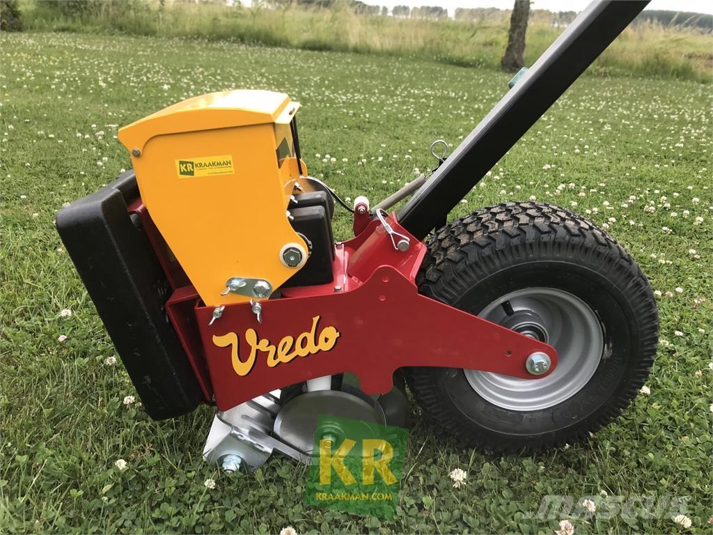 Vredo Turf Buddy Sējmašīnas