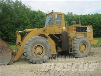 CAT 988B Iekrāvēji uz riteņiem