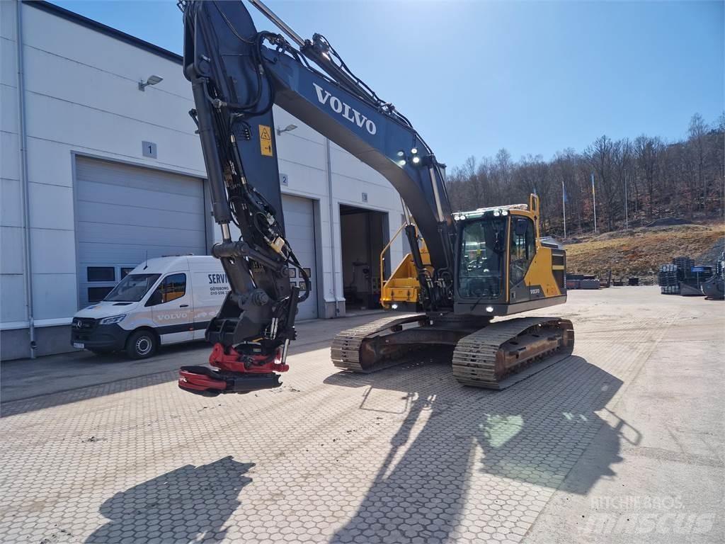 Volvo EC250EL Kāpurķēžu ekskavatori