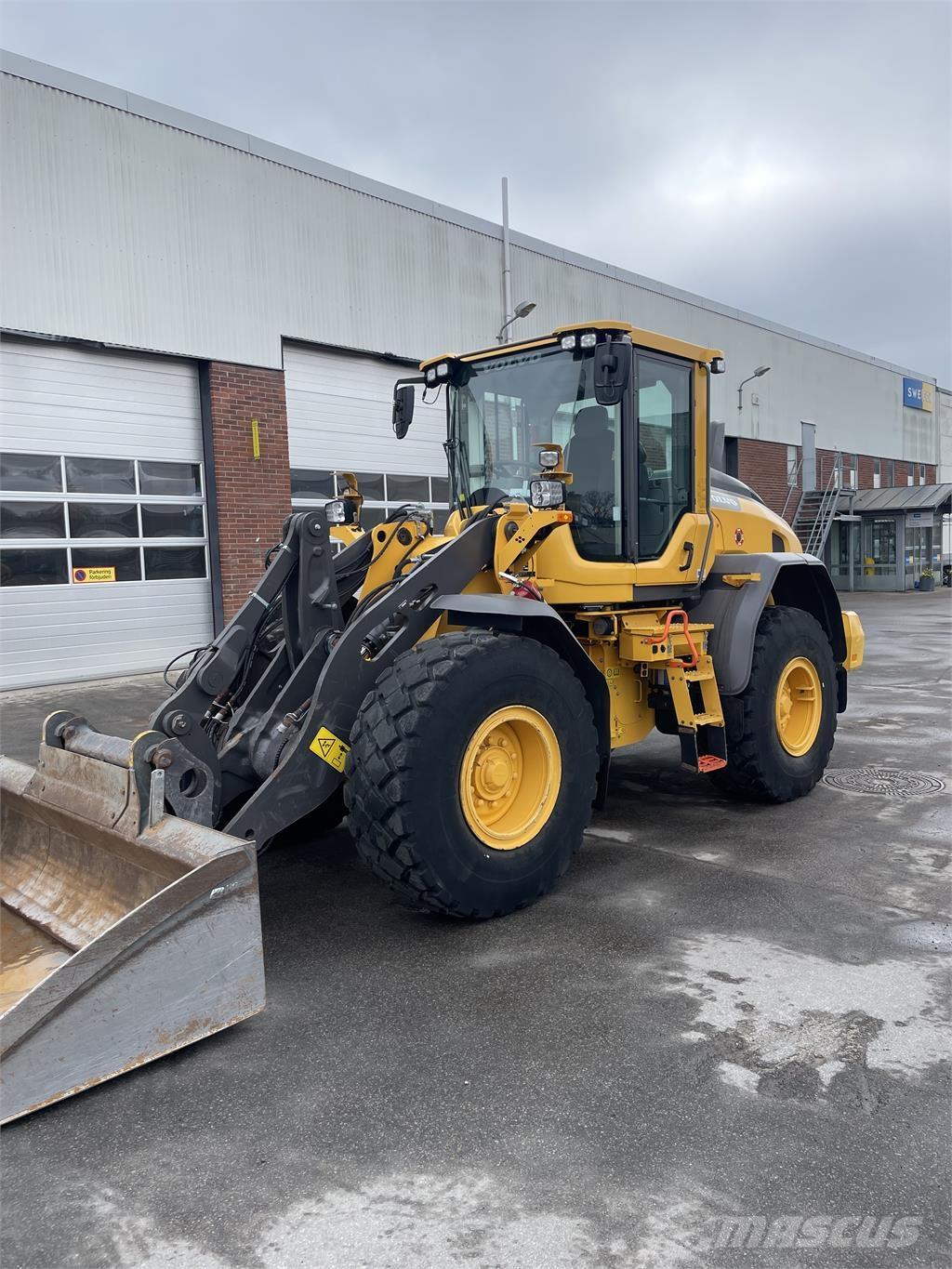 Volvo L60H Iekrāvēji uz riteņiem