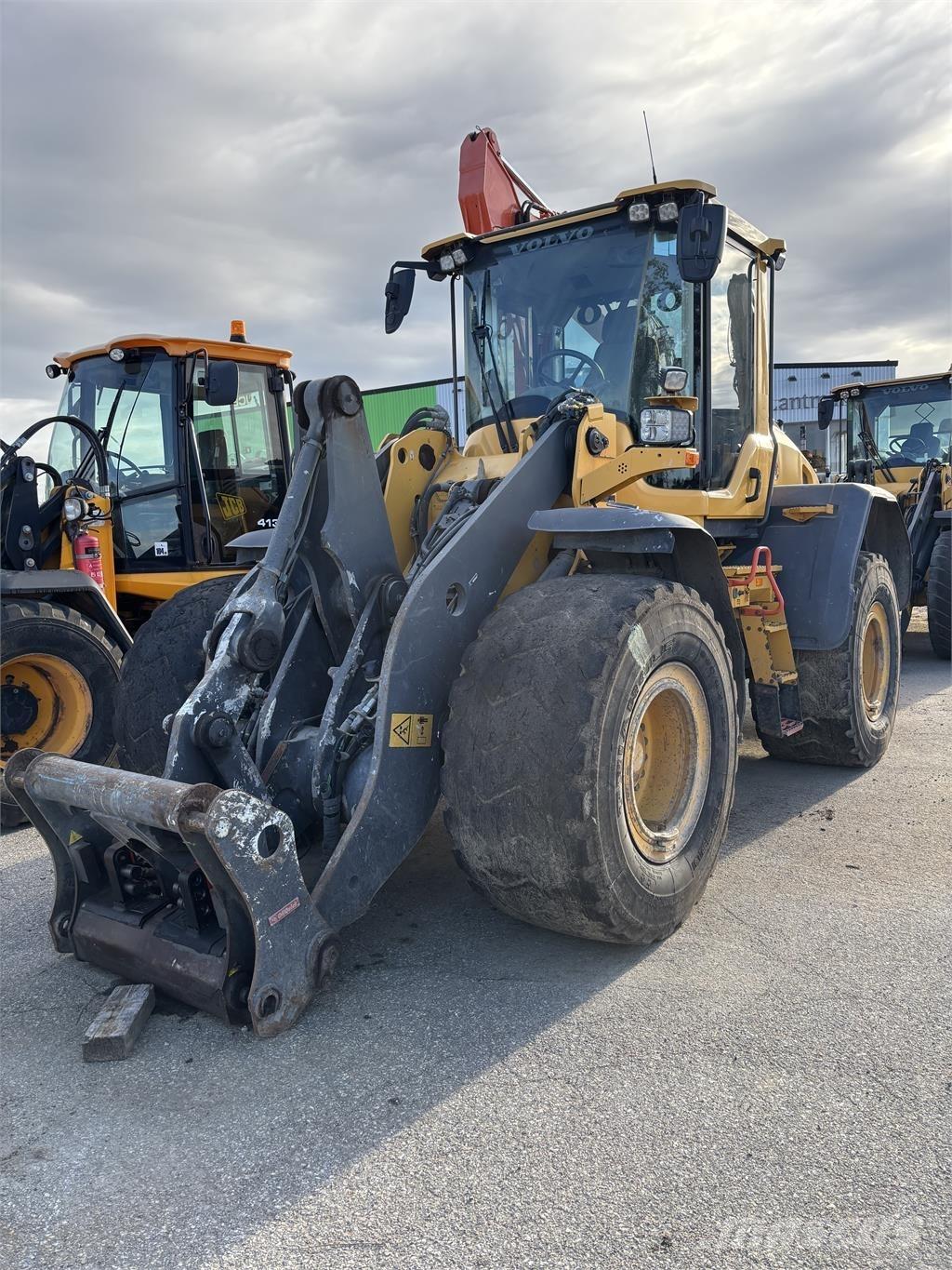 Volvo L90H Iekrāvēji uz riteņiem