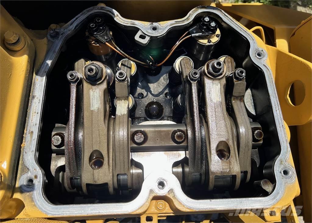 CAT 455kW Dīzeļģeneratori