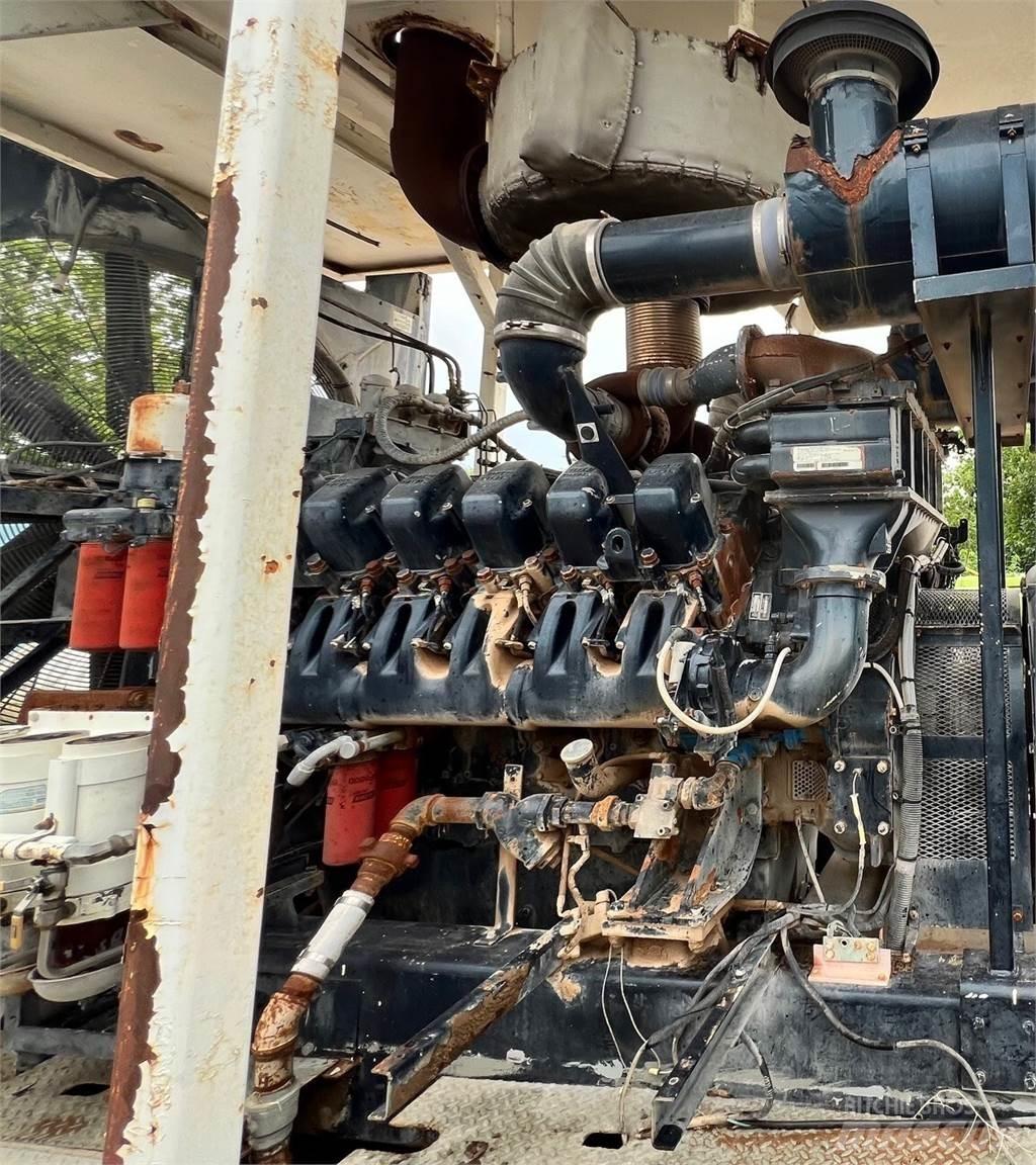MTU 12V4000 Dzinēji
