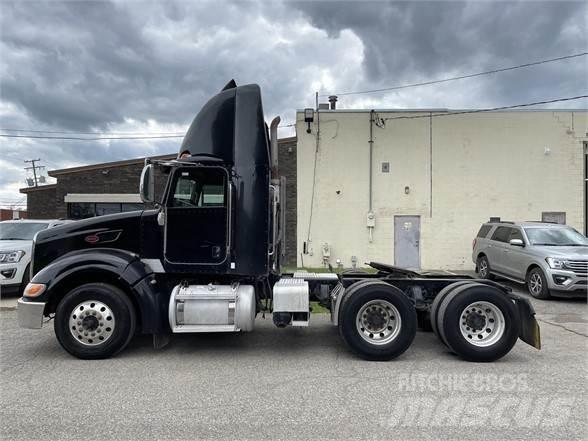 Peterbilt 386 Vilcēji