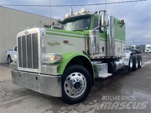 Peterbilt 389 Vilcēji