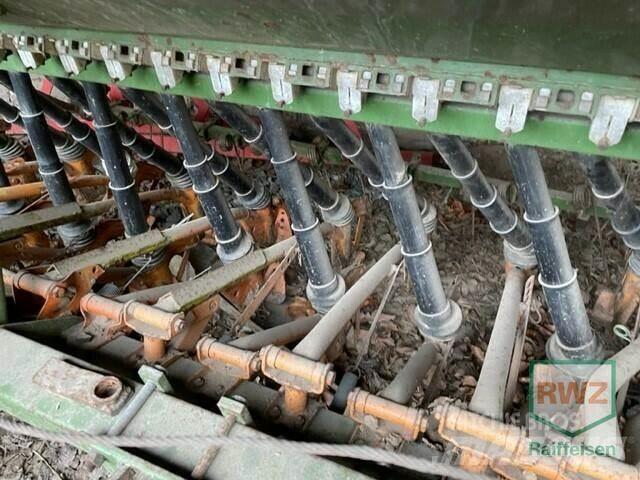 Amazone D25 07 Special Kombinētās sējmašīnas