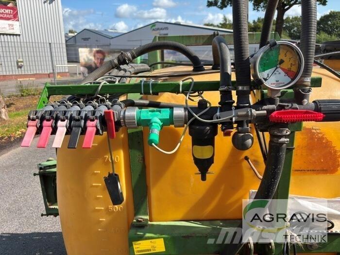 Amazone US 804 T Piekabināmie smidzinātāji(miglotāji)