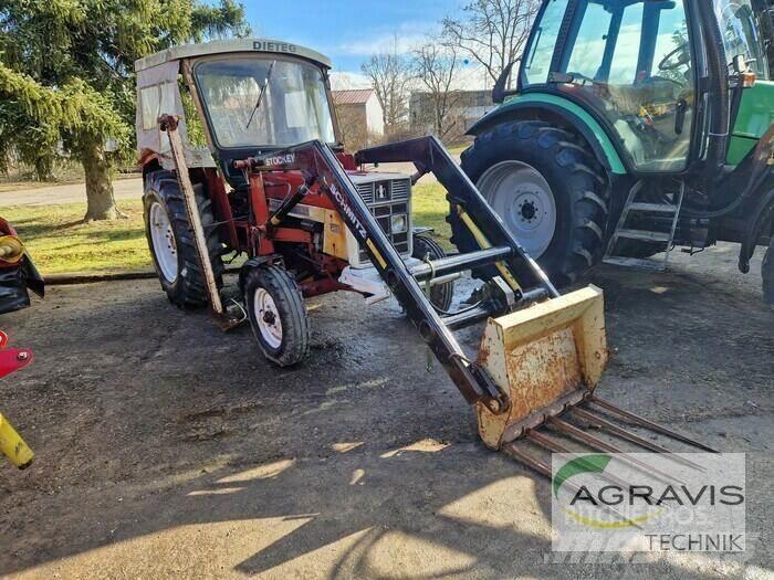 Case IH 453 Traktori
