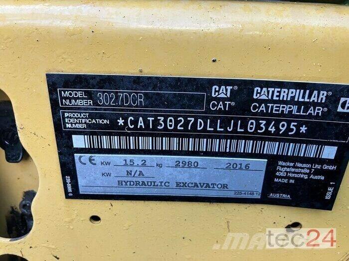 CAT 302.7 D Ekskavatori uz riteņiem