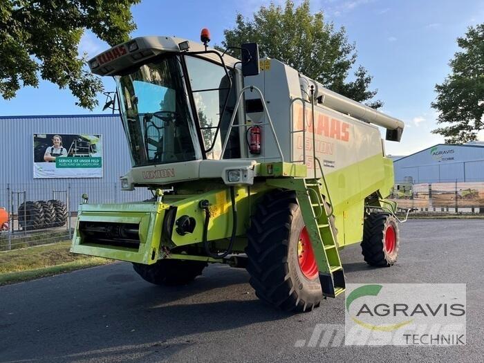 CLAAS LEXION 450 Ražas novākšanas kombaini