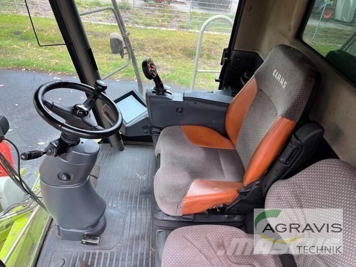 CLAAS LEXION 530 Ražas novākšanas kombaini