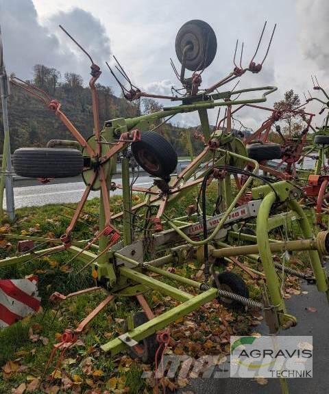 CLAAS VOLTO 740 H Grābekļi un siena ārdītāji