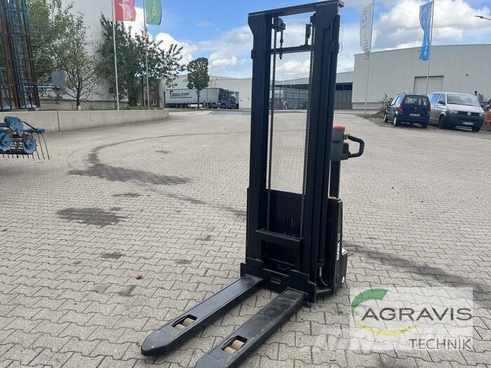 Clark WS12 Autokrāvēji - citi