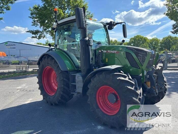 Fendt 313 VARIO GEN-4 Traktori
