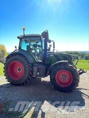 Fendt 516 PROFI PLUS Traktori