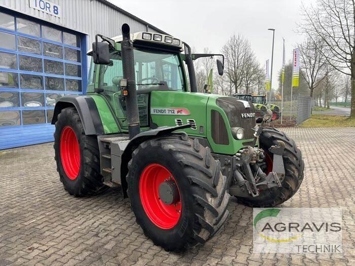 Fendt 712 VARIO Traktori