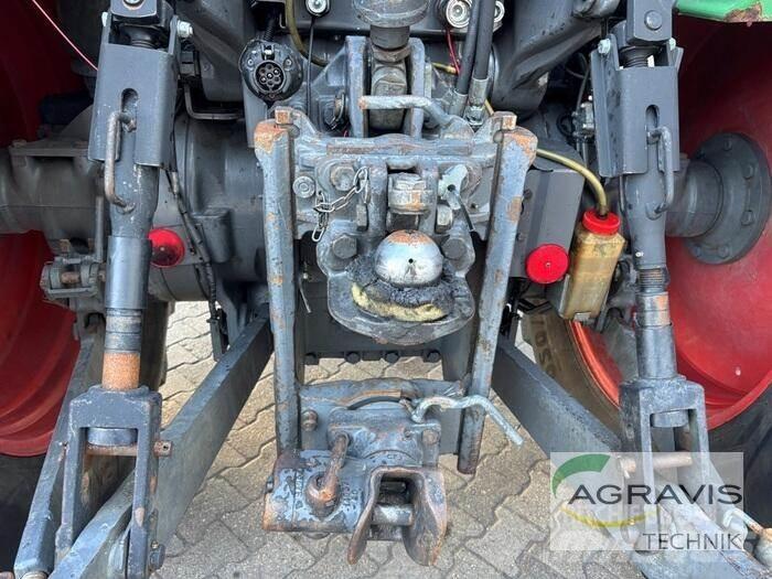 Fendt 712 VARIO Traktori