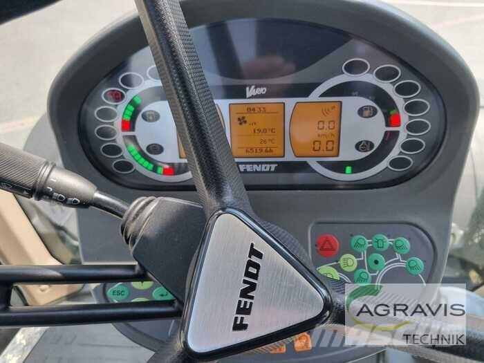 Fendt 714 VARIO SCR Traktori