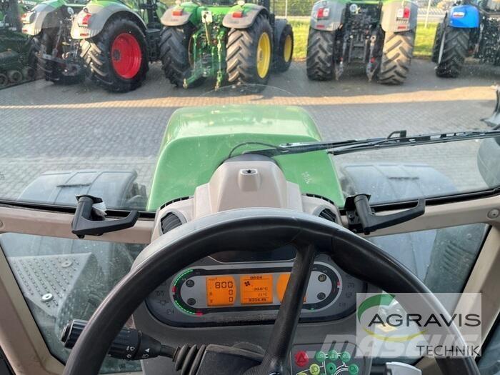 Fendt 718 VARIO S4 Traktori
