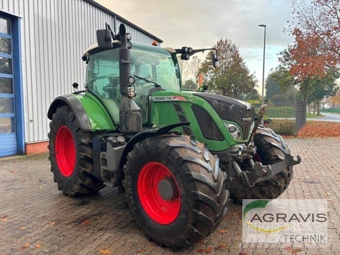Fendt 718 VARIO SCR Traktori