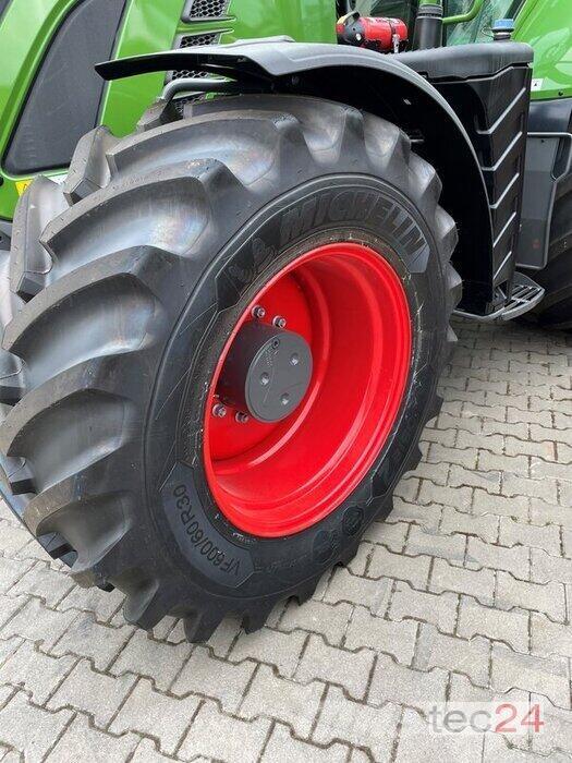 Fendt 724 Gen6 Traktori