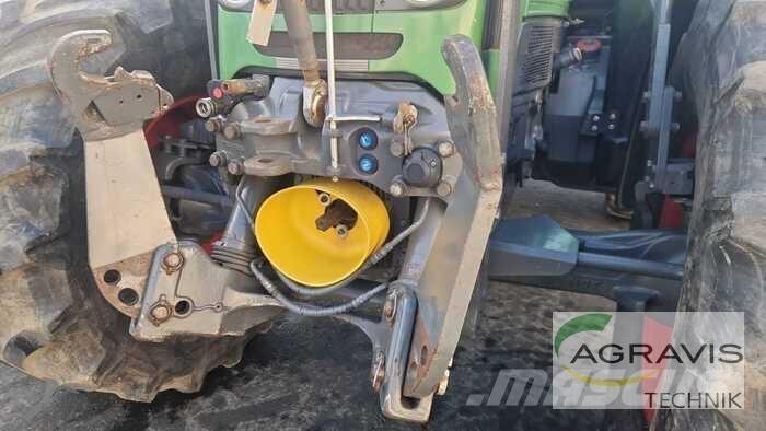 Fendt 818 VARIO Traktori
