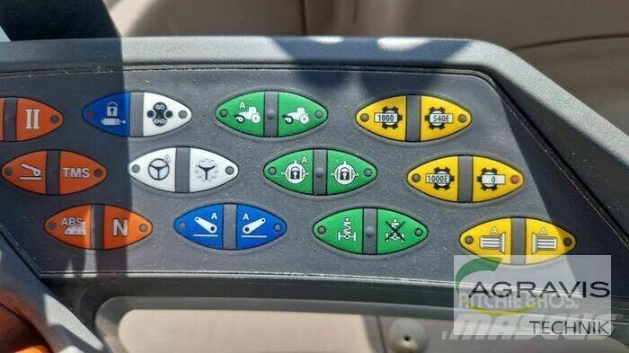 Fendt 826 VARIO S4 Traktori