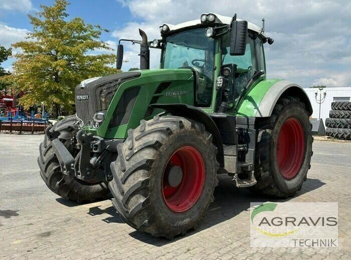 Fendt 826 VARIO SCR Traktori