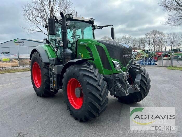 Fendt 828 VARIO S4 Traktori