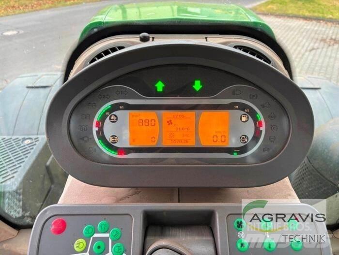 Fendt 828 VARIO S4 Traktori