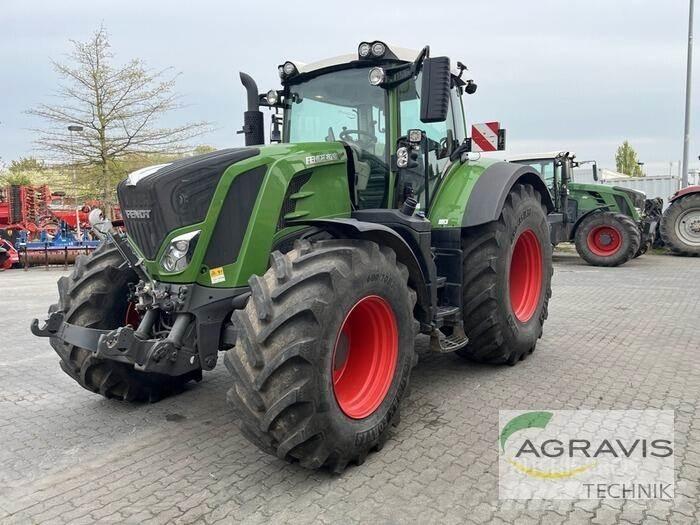 Fendt 828 VARIO S4 Traktori