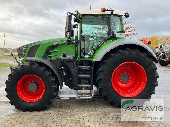 Fendt 828 VARIO S4 Traktori