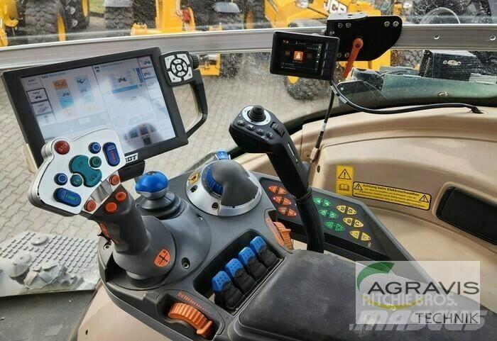 Fendt 828 VARIO SCR Traktori