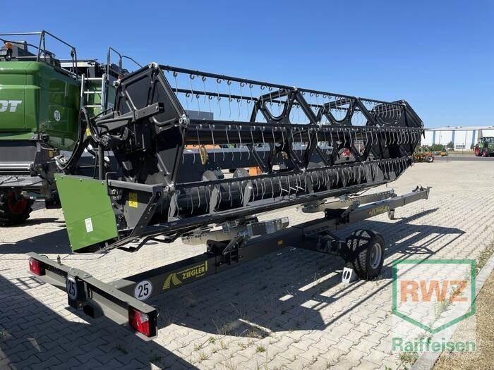 Fendt CORUS 518 Ražas novākšanas kombaini