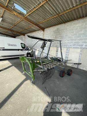 Fendt Former 456DN Grābekļi un siena ārdītāji