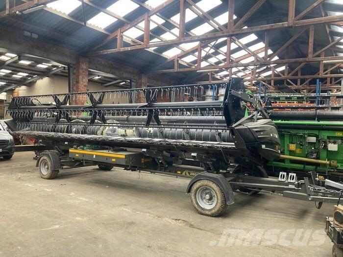 Fendt IDEAL 7 Ražas novākšanas kombaini